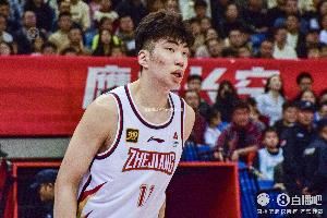 余嘉豪:我希望能当一个开拓者 尽快在西班牙联赛落脚
