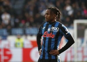 记者:引进卢克曼谈判陷僵局,国米将引援重点放在中后场上