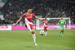 每体:德科与摩纳哥后卫万德森和卡约-恩里克的经纪人进行会谈