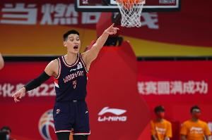 苏群:篮协应该沟通过归化林书豪 东亚血统后卫在NBA这表现是奇迹
