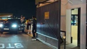 怪不得铁了心要去!贝蒂斯球迷机场外迎接安东尼,现场人山人海