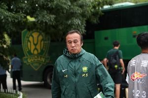 记者:陶伟成为国安主帅可能性并不大,他是一个随遇而安的人