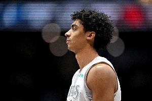 克里斯蒂:夏天苦练了持球&体能储备 我目标成为顶级防守者