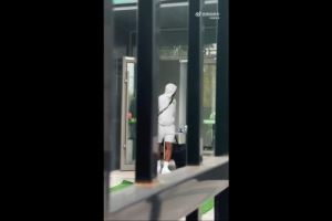 博主:国安今天下午出征肇庆,踢完新鹏城后在肇庆备战亚冠