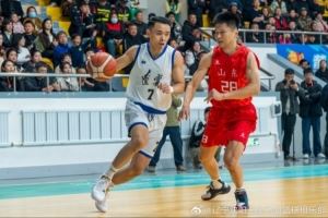  张陈治锋20分 辽宁全运男篮106-77大胜山东 三战全胜结束丹东站