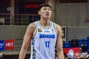  北京全运队伤兵满营！记者:范子铭肩膀积液 邹雨宸是否参赛无定论