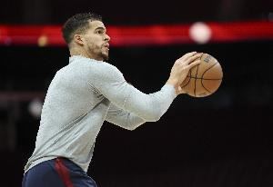  小波特：纯素食可以但要有专业厨师帮你配比 很多NBA球员都爱吃肉