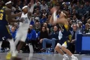  不止是扣篮王！麦克朗外线张弓搭箭飚进三分还有加罚 完成打4分