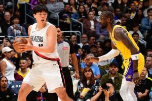  队记：杨瀚森下放仅2天 是去训练 计划下周一回归打湖人！