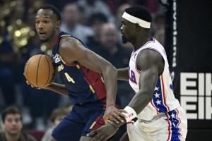  攻防一体！莫布里17中9得23分5板3助1断2帽 三分5中3