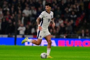 TA：奥赖利或担任英格兰主力；球队终于找到中场组织核心：安德森