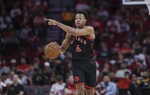  太过分了！巴恩斯快下空篮等西卡跟上扣篮2+1 步行者仅47秒喊停