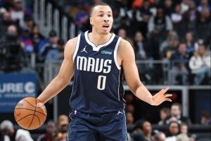  Shams：独行侠后卫埃克萨姆将接受膝盖手术 本赛季报销！